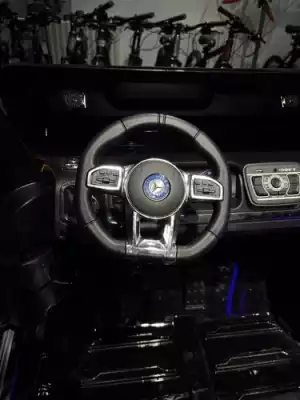 Электромобиль Детский электромобиль черный Gelenweigen-6688 4WD черный